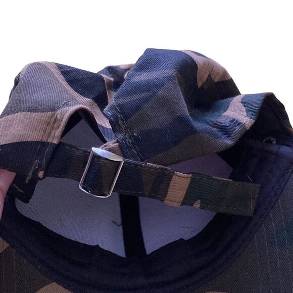 Chic Tweak Camouflage Adjustable Cap - Picture 5 of 7